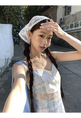 white lace short skirt
