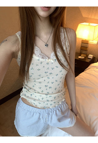 white lace camisole 02