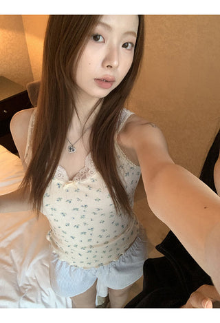 white lace camisole 02