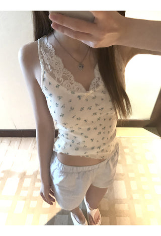 white lace camisole 02