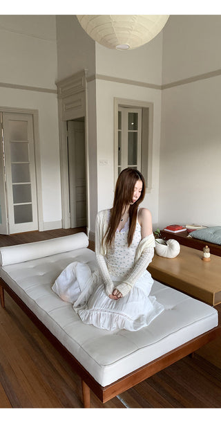 white lace camisole 02