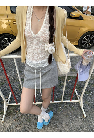 gray sheath skirt 01
