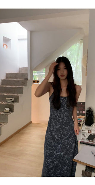 sleeveless floral dress
