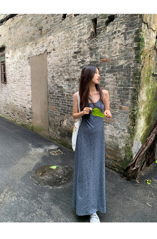 sleeveless floral dress