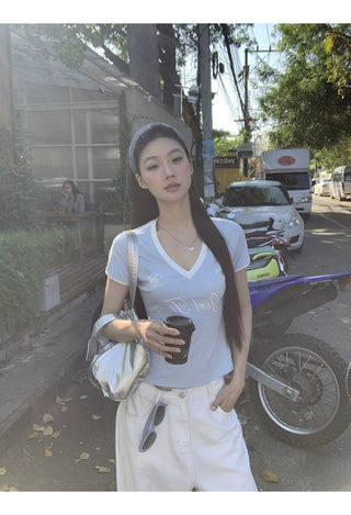 V-neck crop top
