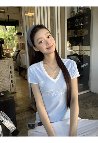 V-neck crop top