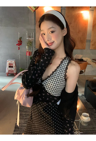black knitted dress 01