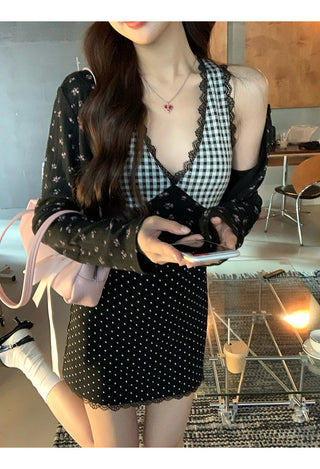 black knitted dress 01