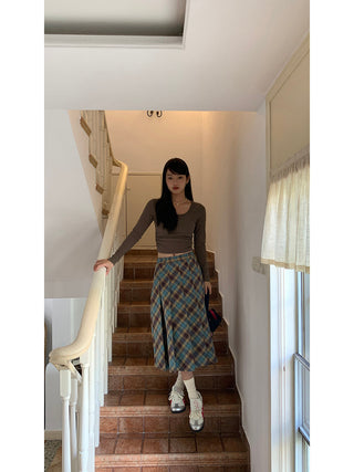 plaid pleated skirt