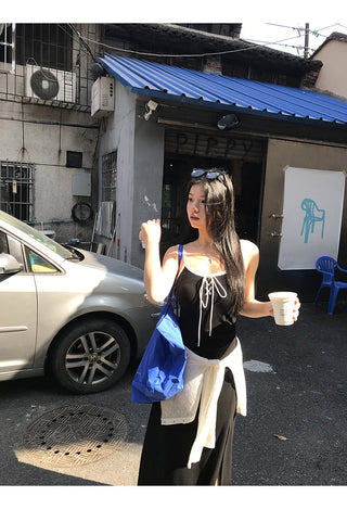 black Hepburn dress 02