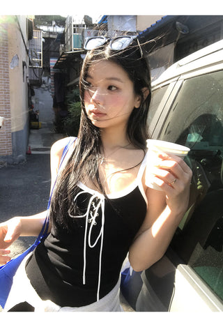 black Hepburn dress 02