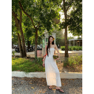 white A-line dress 01