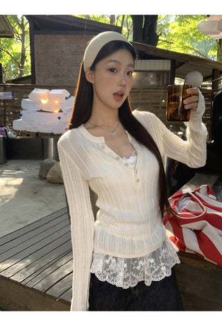 white slim V-neck