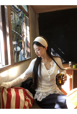 white slim V-neck