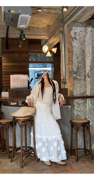 white cake dress