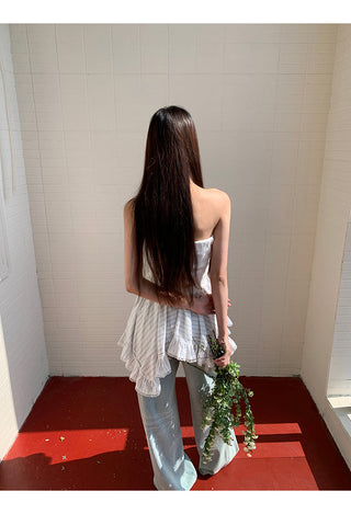 black sleeveless vest top