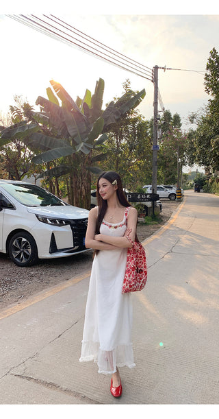 white waist-tight dress
