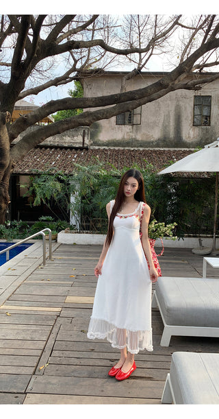 white waist-tight dress