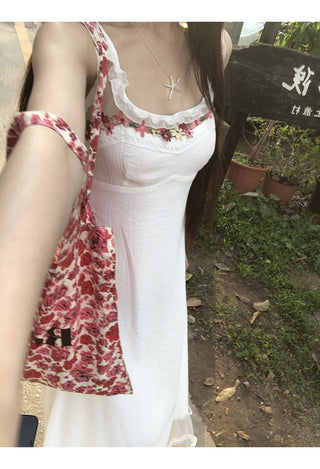 white waist-tight dress