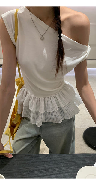 white hollow shoulder