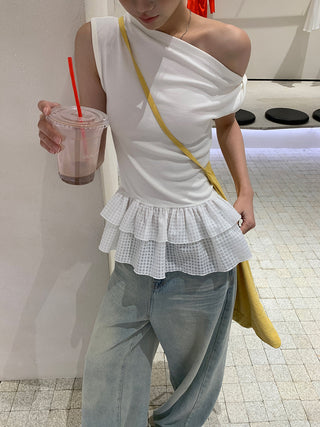 white hollow shoulder