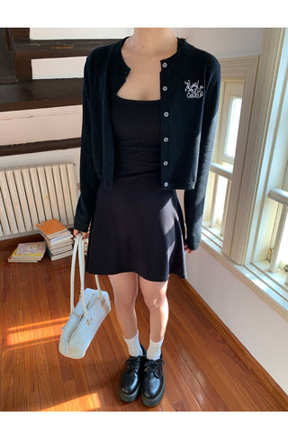 black backless dress