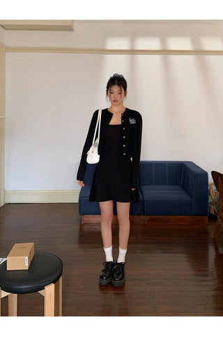black backless dress