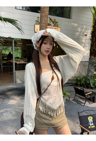 white knitted shirt