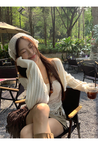 white knitted shirt