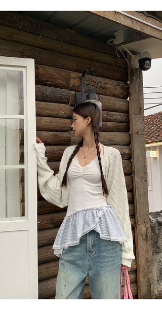 white knitted shirt