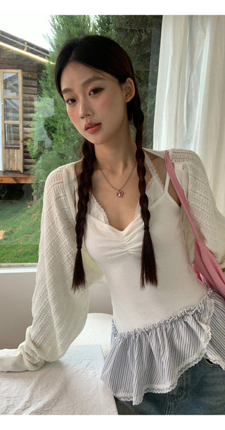 white knitted shirt