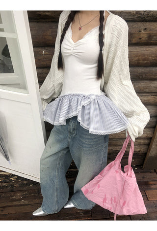 white knitted shirt