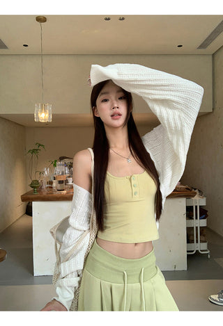 white knitted shirt