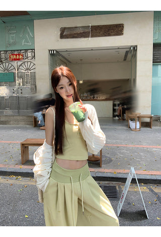 white knitted shirt