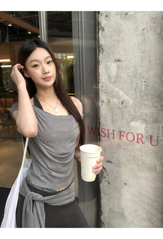 gray slim-fit tee