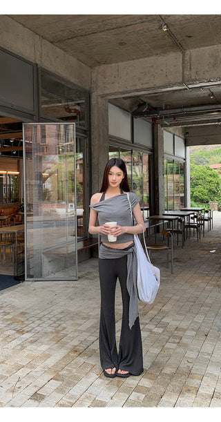 gray slim-fit tee