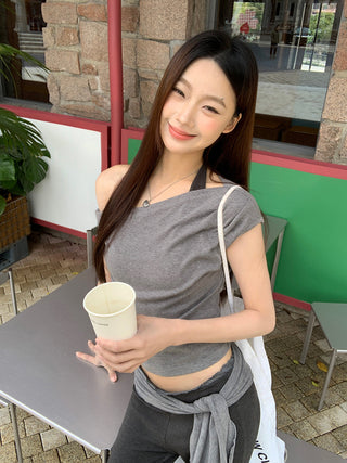 gray slim-fit tee