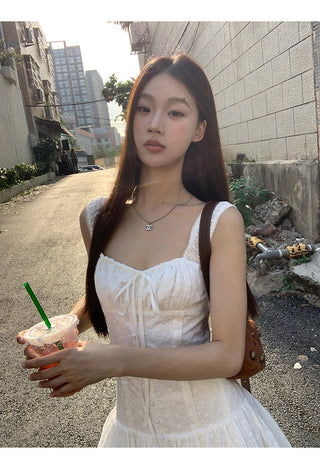 white A-line dress 02