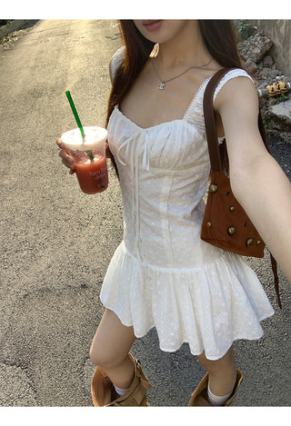 white A-line dress 02