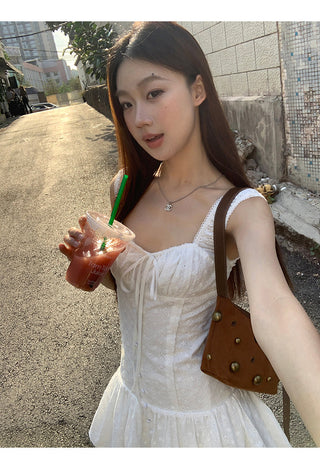 white A-line dress 02