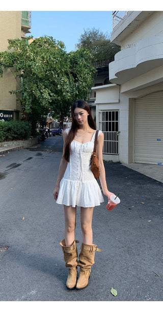 white A-line dress 02