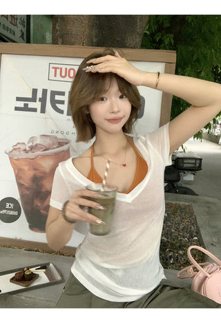 V-neck slim blouse