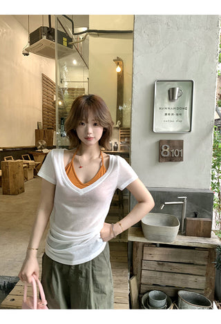 V-neck slim blouse