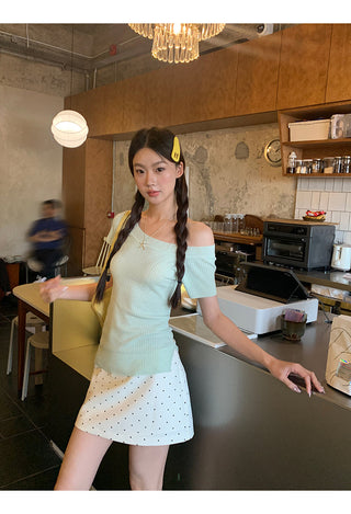 polka-dot high skirt