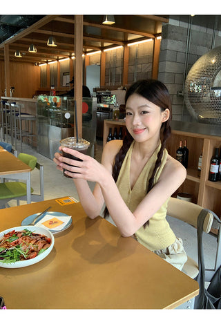 knit sleeveless halter