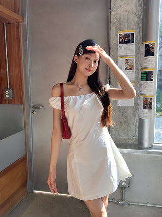 white petite dress