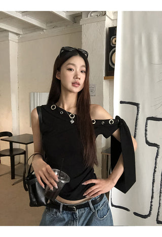 black niche top