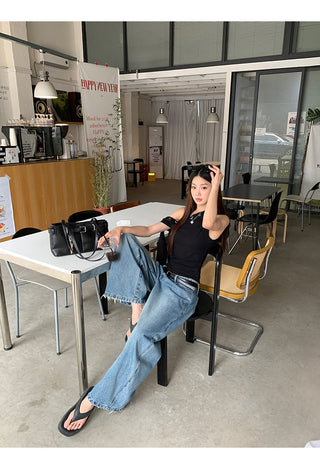 black niche top