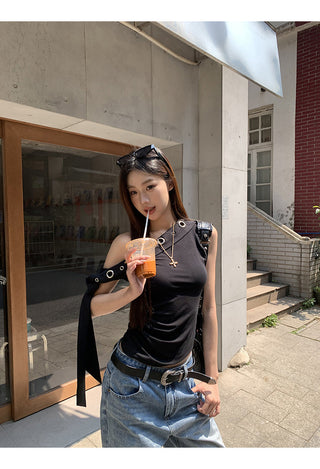 black niche top