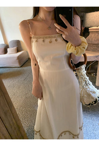 white A-line dress 03